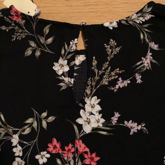 “Naked Zebra” blouse size Small - Picture 5 of 6